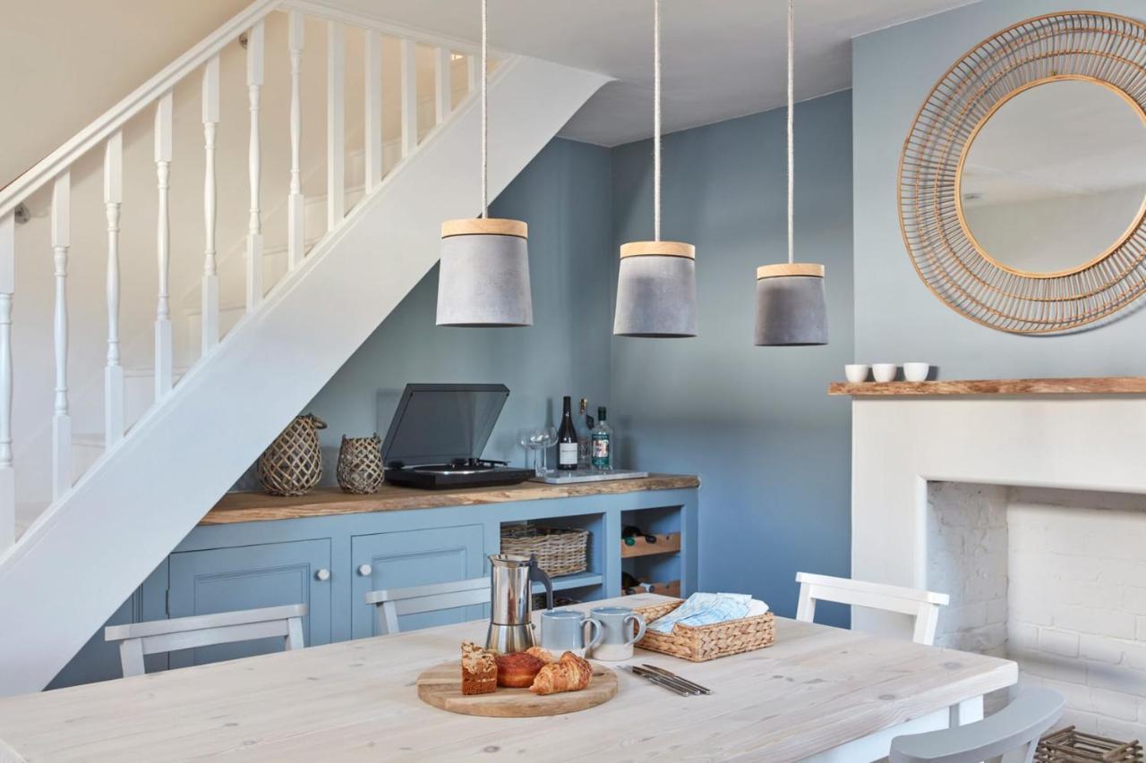 A Cool Coastal Retreat On Kingsdown Beach - The White House Villa เดล ภายนอก รูปภาพ